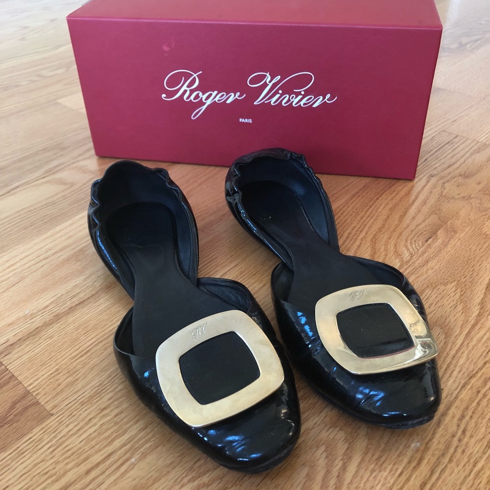 Roger Vivier black patent leather flats